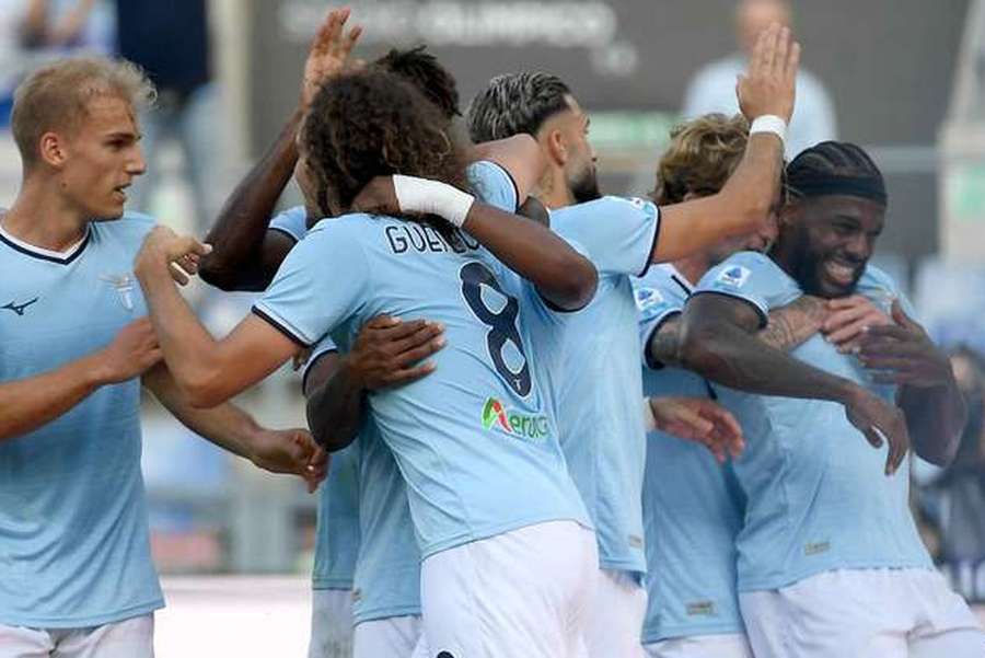 A festa dos jogadores da Lazio no Estádio Olímpico