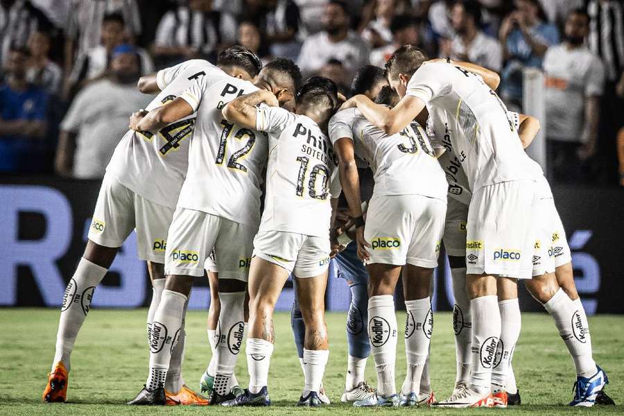 O pior Santos da história, rebaixado pela primeira vez à Segunda Divisão