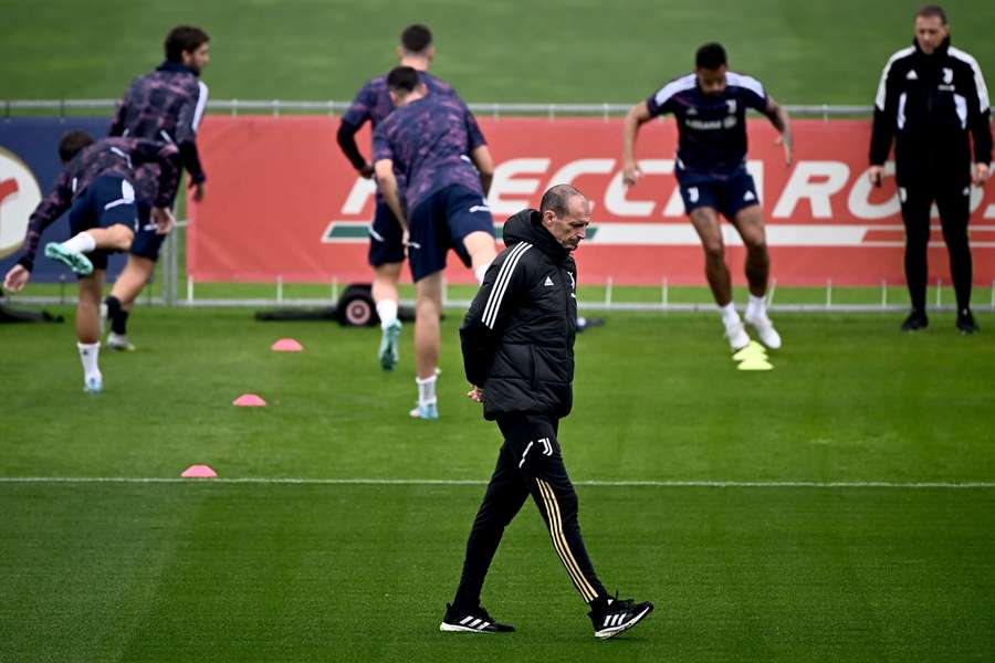 Juventus com cinco baixas para o Benfica