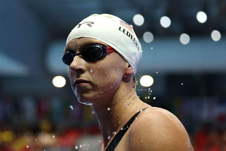 Summer McIntosh and Katie Ledecky set for epic 800m showdown at world