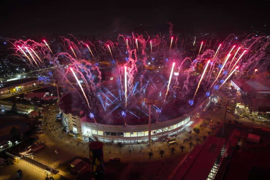 Os 40 mil ingressos para a abertura dos Jogos se esgotaram em três horas