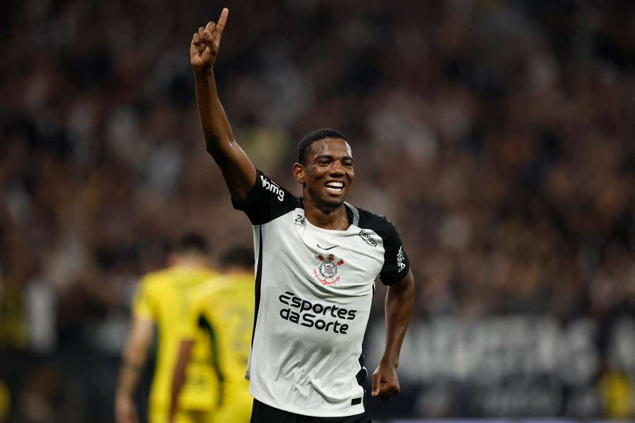 André vai trocar o Corinthians pelo AC Milan