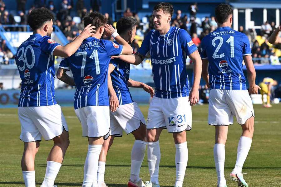 Superliga LIVE 1730 Farul Constanța - Corvinul Hunedoara