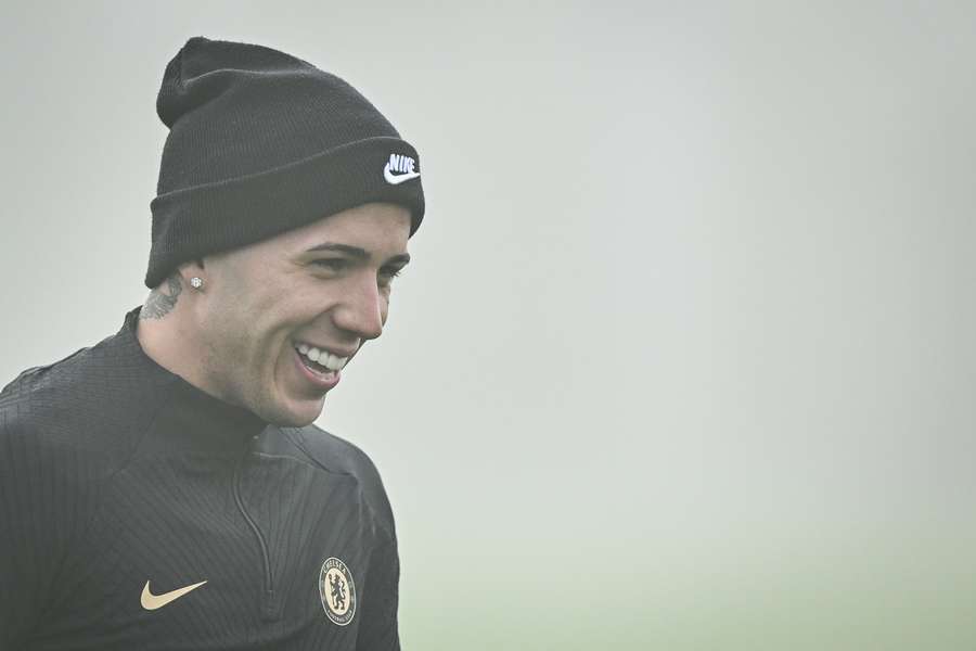 Chelsea's Argentinian midfielder Enzo Fernandez attends a team training session at Chelsea's Cobham training facility
