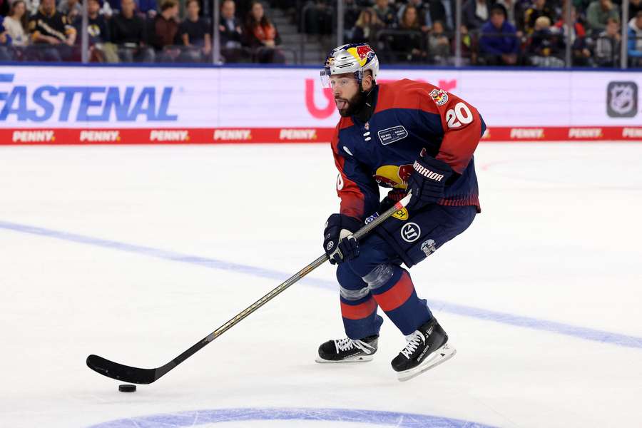 Die Eisbären Berlin haben Angreifer Andreas Eder verpflichtet.