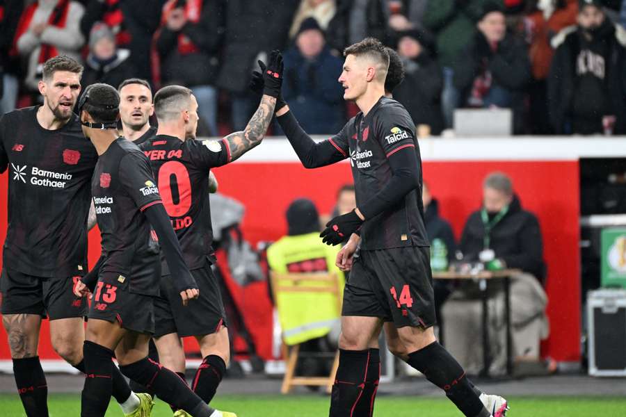 Schick apontou um dos golos do Bayer Leverkusen Schick apontou um dos golos do Bayer Leverkusen