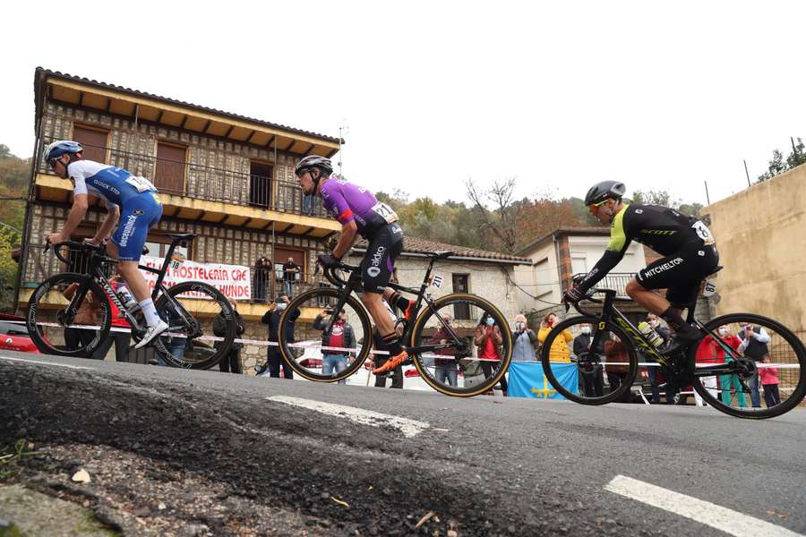 Robert Stannard mist door een voorlopige schorsing de WK wielrennen in Glasgow