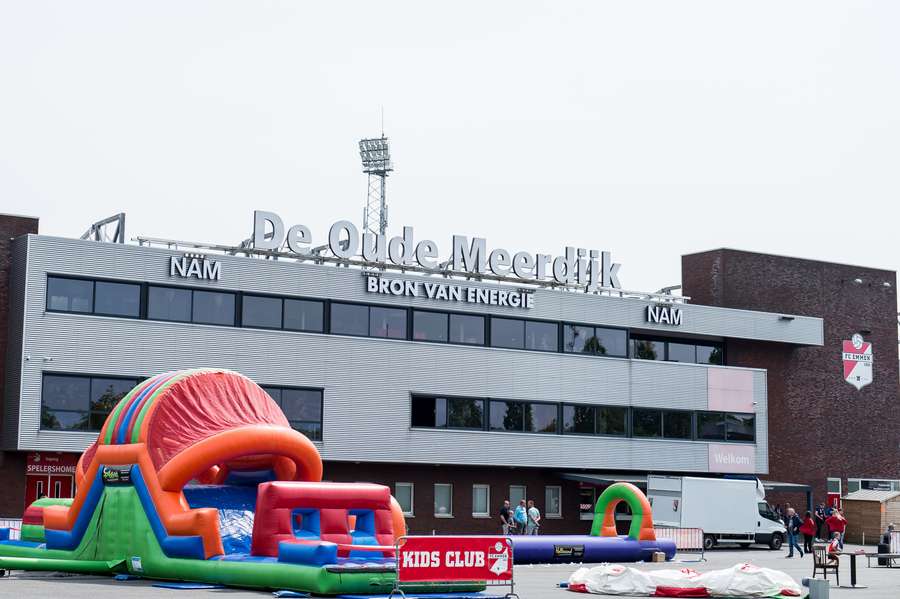 NAM volgt Rabobank op als stadionsponsor van FC Emmen