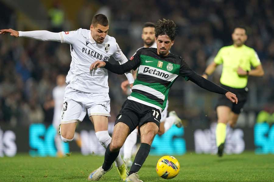 João Mendes é o único lateral esquerdo na equipa principal João Mendes é o único lateral esquerdo na equipa principal