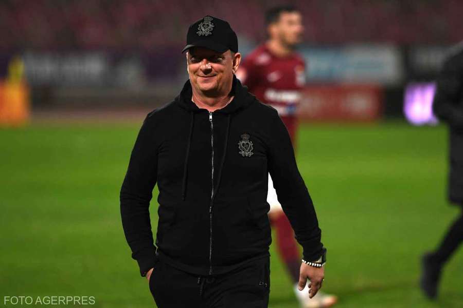Ionuț Chirilă a semnat cu CS Dinamo, dar amenință cu plecarea Ionuț Chirilă a semnat cu CS Dinamo, dar amenință cu plecarea