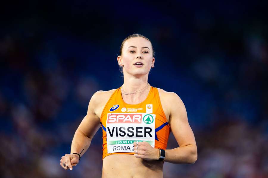 Nadine Visser heeft voor de tweede keer op één dag het Nederlands record verbroken