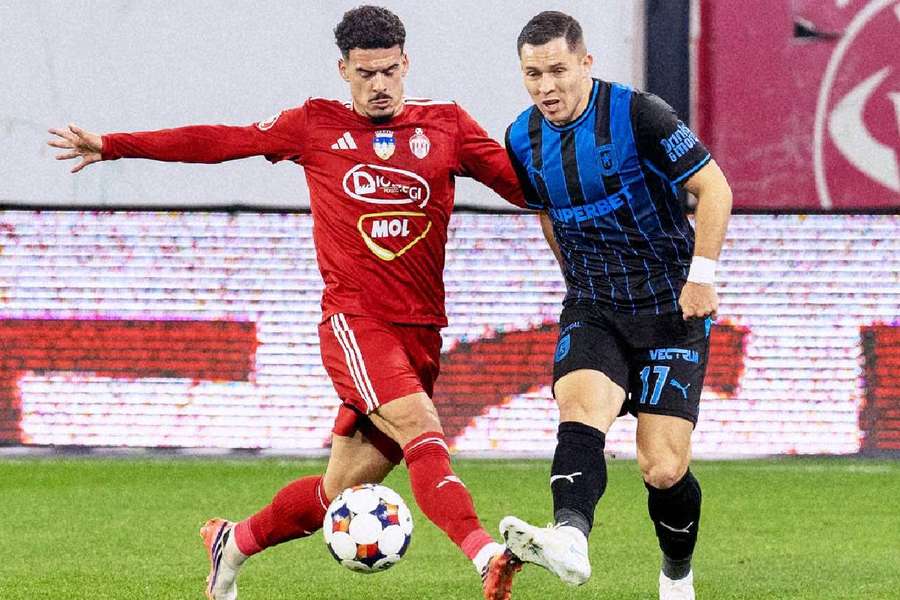 Superliga #13 | Universitatea Craiova face spectacol și o învinge categoric pe Sepsi OSK la Sfântu Gheorghe Superliga #13 | Universitatea Craiova face spectacol și o învinge categoric pe Sepsi OSK la Sfântu Gheorghe