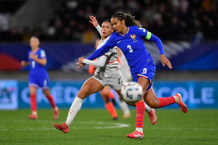 Wendie Renard face à l'Islande en février dernier.