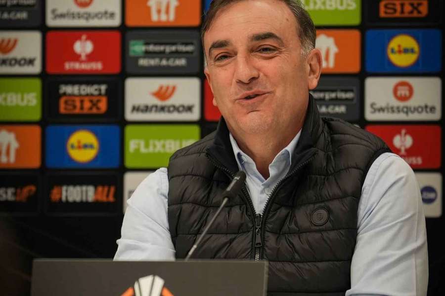 Carlos Carvalhal confiante para a partida de quinta-feira