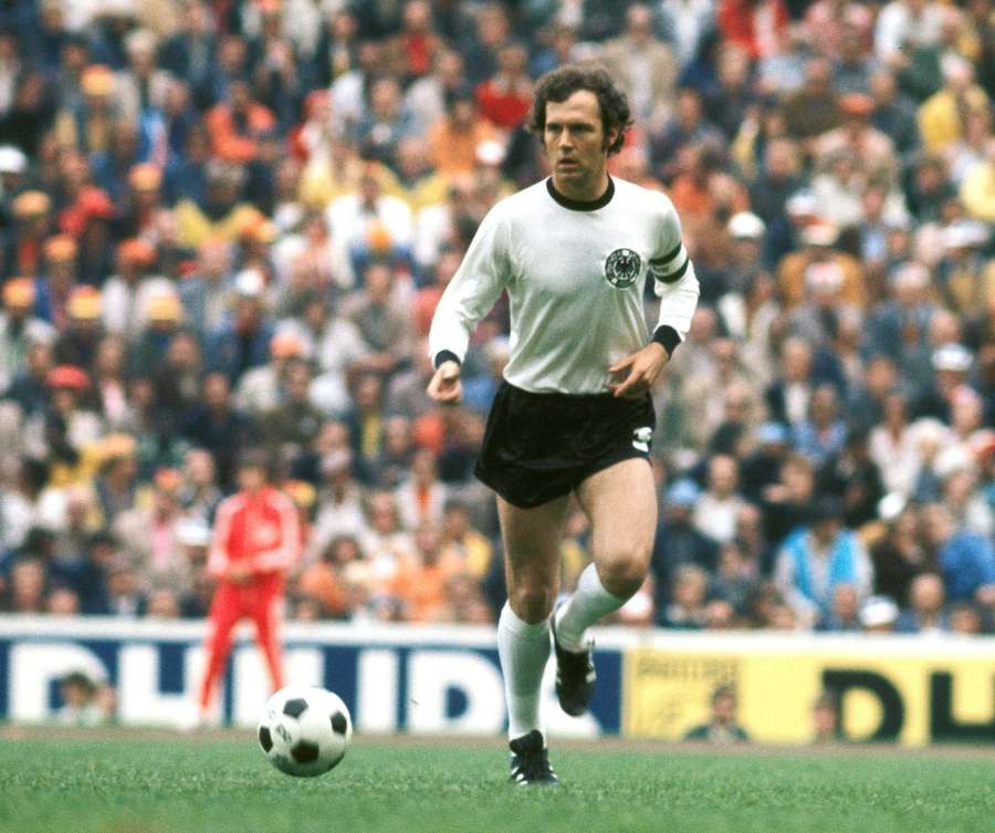 Franz Beckenbauer, căpitanul Germaniei de Vest la Cupa Mondială din 1974