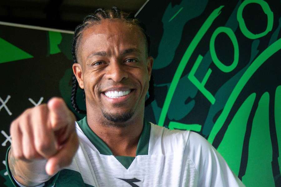 Keno será reforço do Coritiba para a temporada 2026