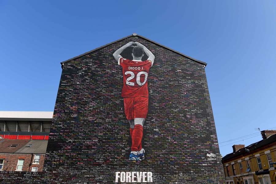 A mural in memory of Liverpool's Diogo Jota