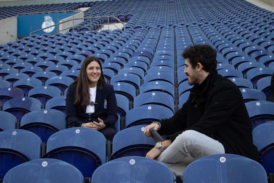 Joana Oliveria à conversa com o jornalista do Flashscore