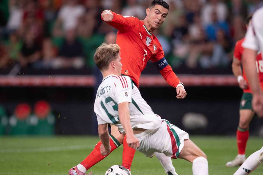 Cristiano Ronaldo nel match di qualificazione contro l'Ungheria Cristiano Ronaldo nel match di qualificazione contro l'Ungheria