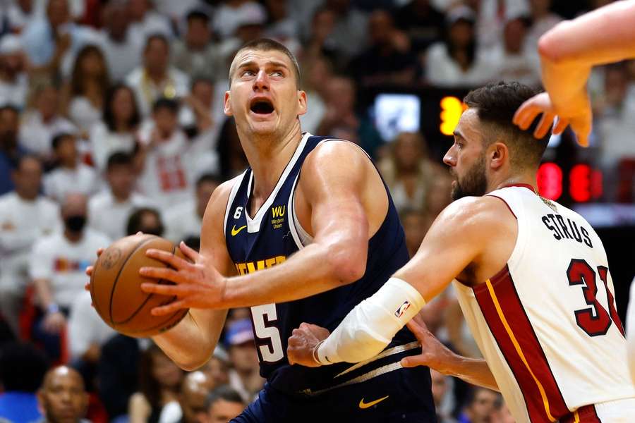 Nikola Jokič je hlavním tahounem Denveru v letošním play off NBA.