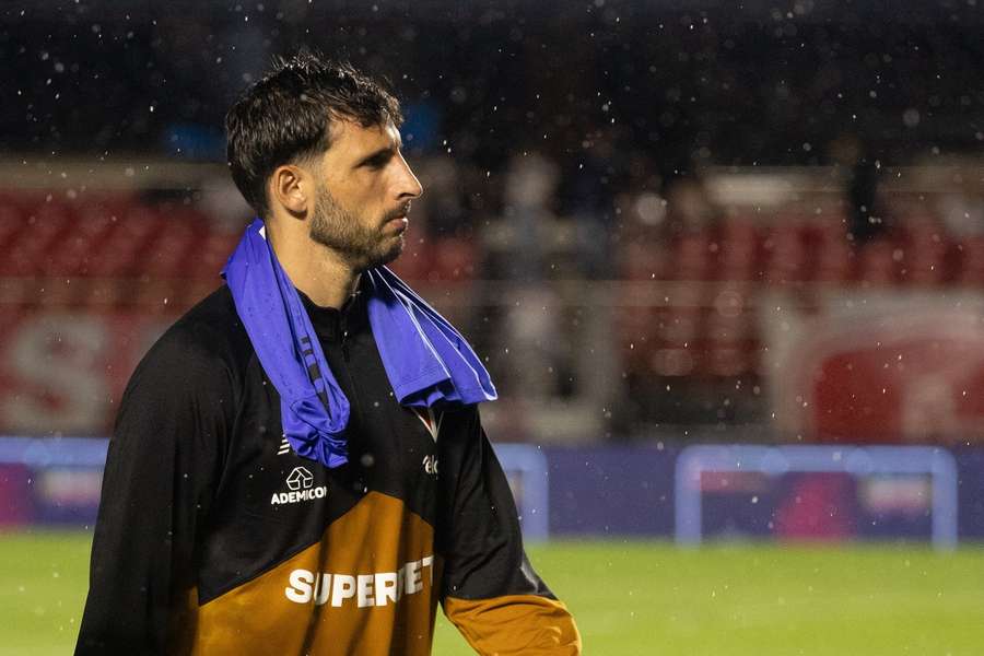 Calleri não jogava desde abril do ano passado