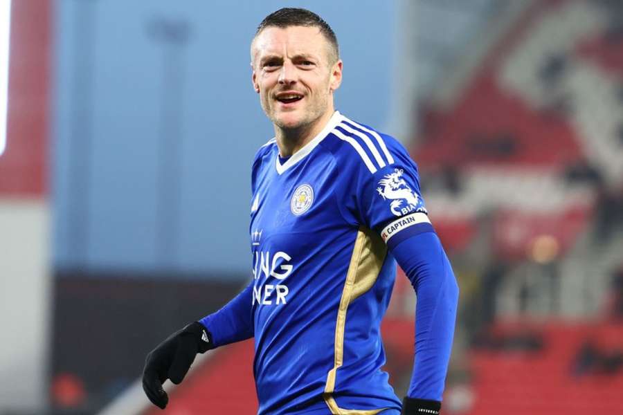 Jamie Vardy (9) taunts the home fans during the EFL Sky Bet Championship match between Stoke City and Leicester City