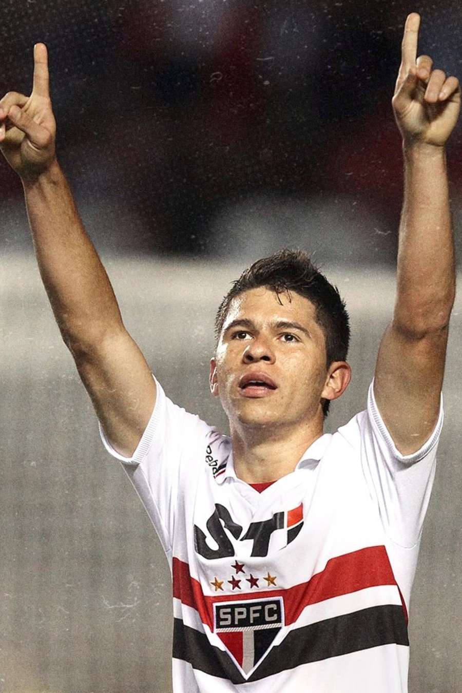Osvaldo conquistou a Sul-Americana pelo São Paulo em 2012 Osvaldo conquistou a Sul-Americana pelo São Paulo em 2012