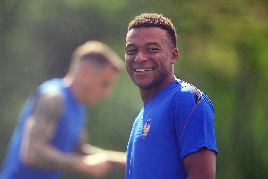 Mbappe reacts to critics after France beat Senegal, says he’d play until 80