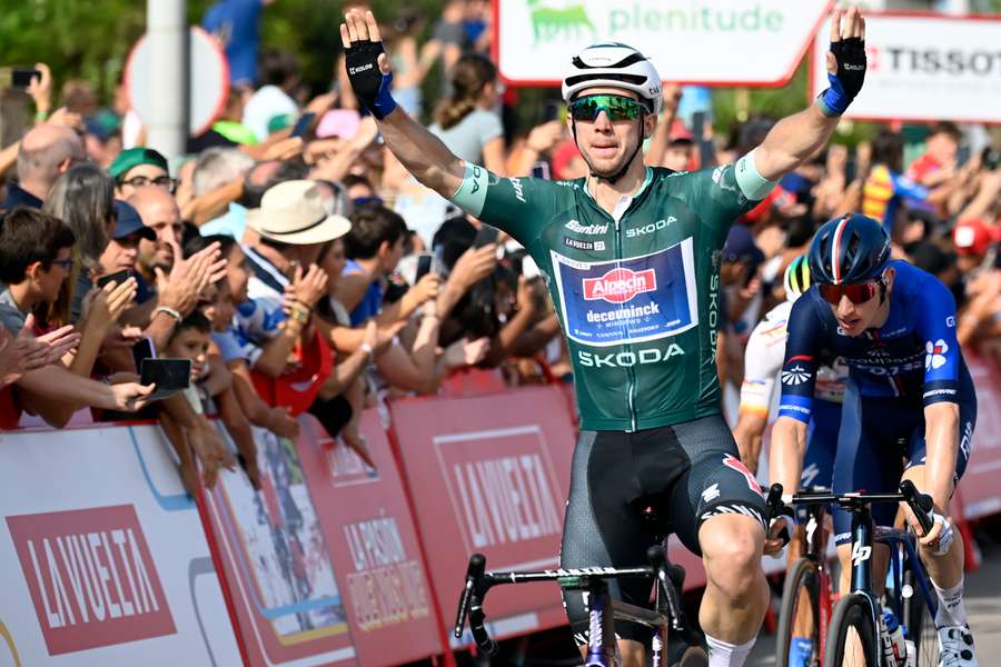 Kaden Groves se lleva la victoria de la etapa 5 de La Vuelta