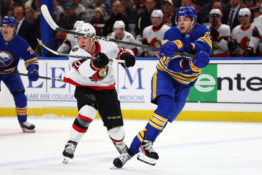 NHL: Peterka verzeichnete seinen 55. Scorerpunkt im 65. Saisonspiel.