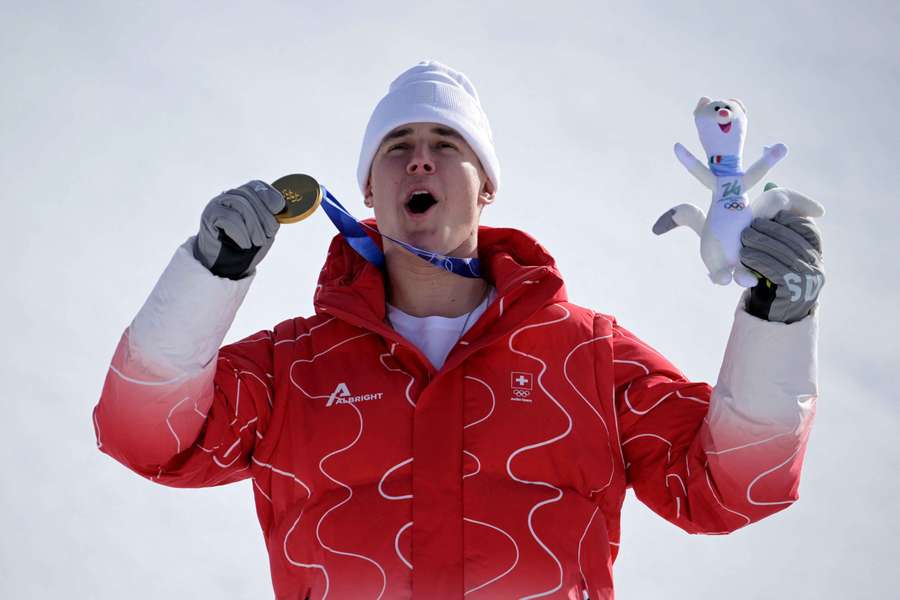 El suizo Von Allmen, primer campeón olímpico de Milán-Cortina