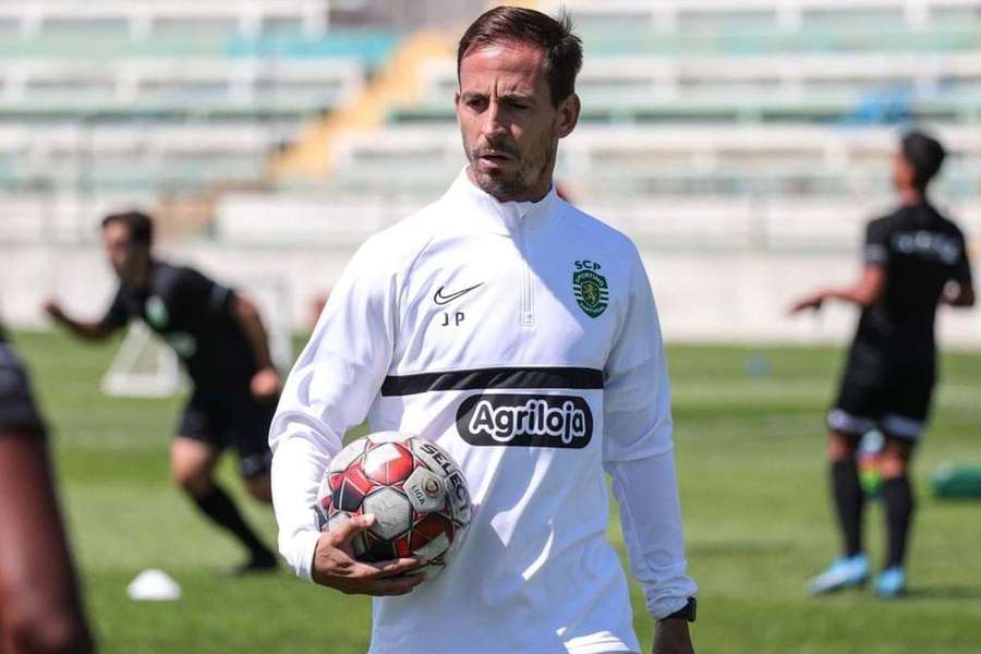 João Pereira é treinador da equipa B do Sporting