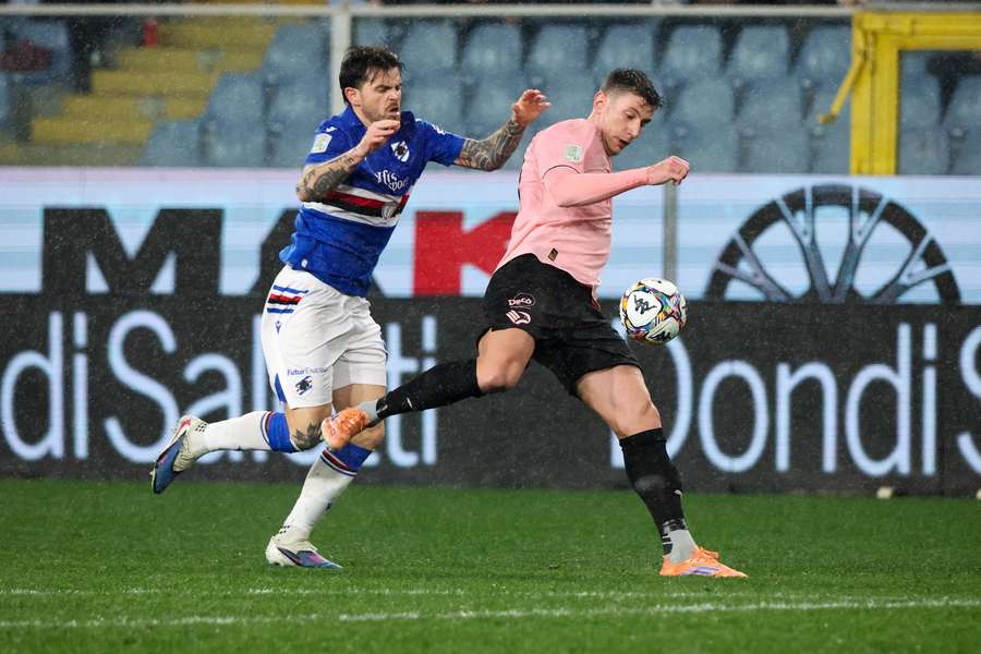 Brunori e Magnani in azione della partita