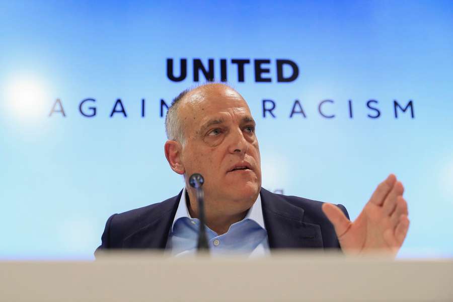 LaLiga-president Javier Tebas poogt racisme aan te pakken in Spanje.