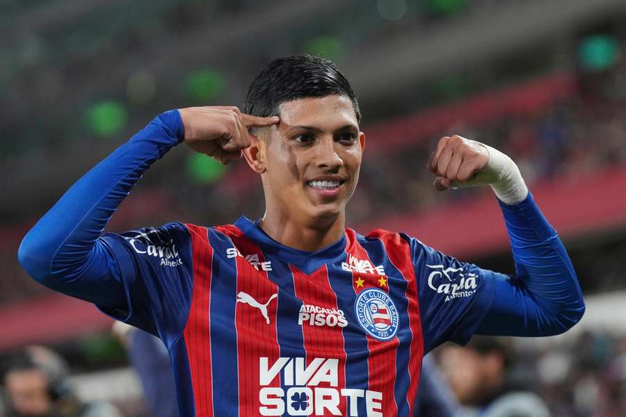 Pulga fez belo gol para fazer o Bahia assumir liderança de sua chave