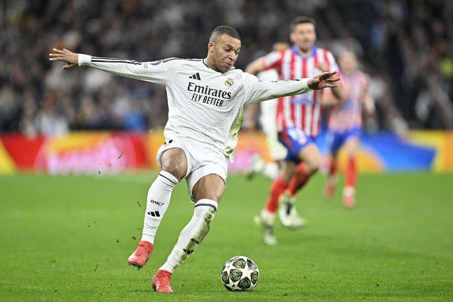 Kylian Mbappé contre l'Atlético de Madrid lors du 1/8e aller de Ligue des champions.