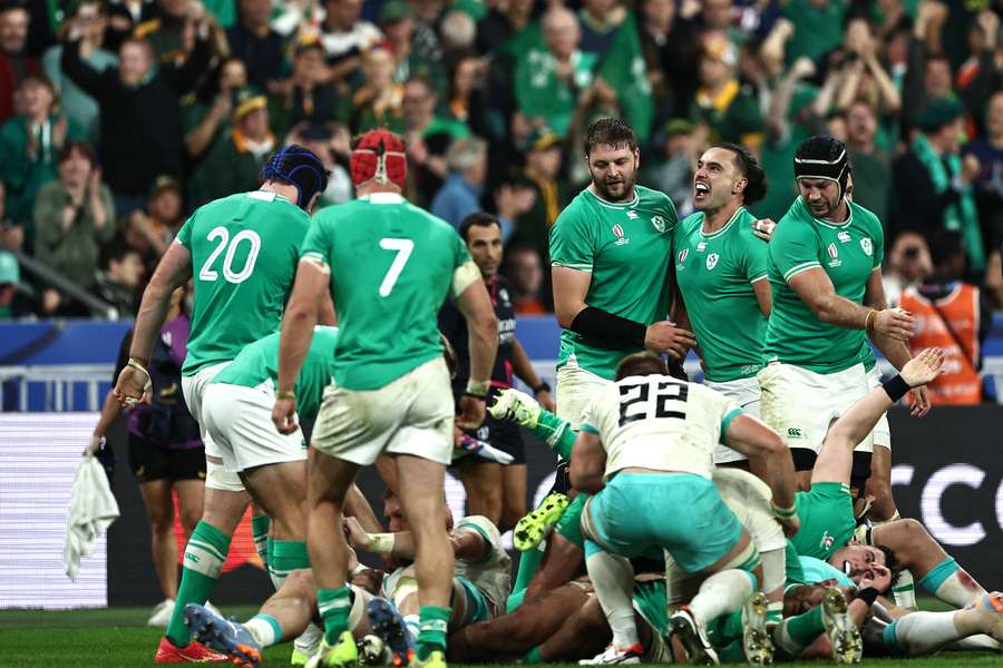 Ireland will not take Scotland lightly despite having beaten them on the last eight occasions, assistant coach Mike Catt says