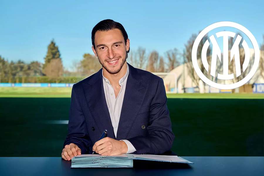 Matteo Darmian renova com o Inter de Milão até 2024