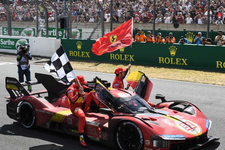 Zwycięskie Ferrari nr 51