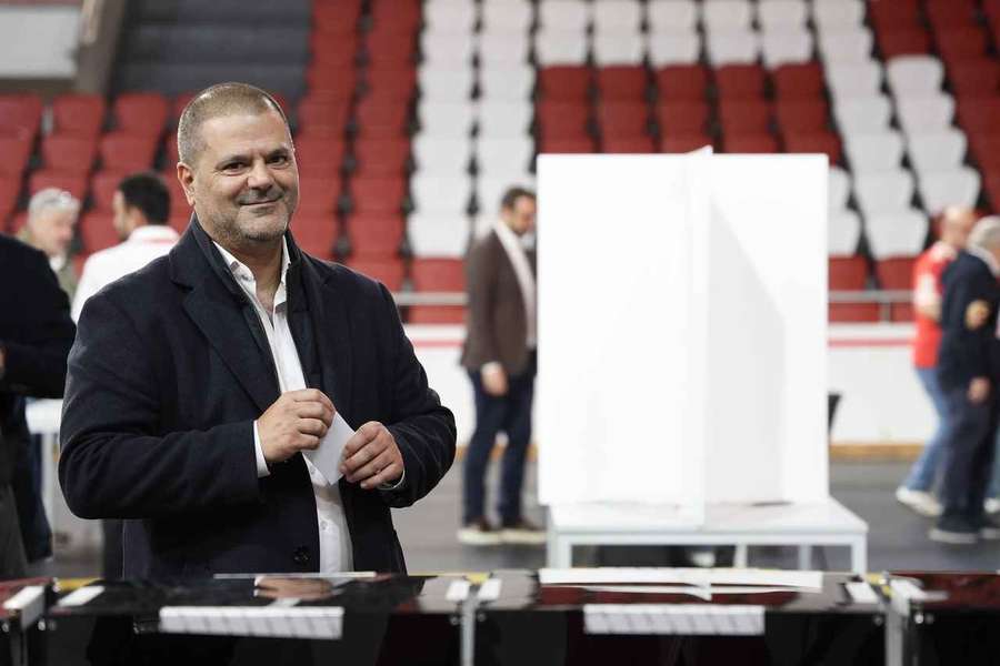 Cristóvão Carvalho nas urnas Cristóvão Carvalho nas urnas