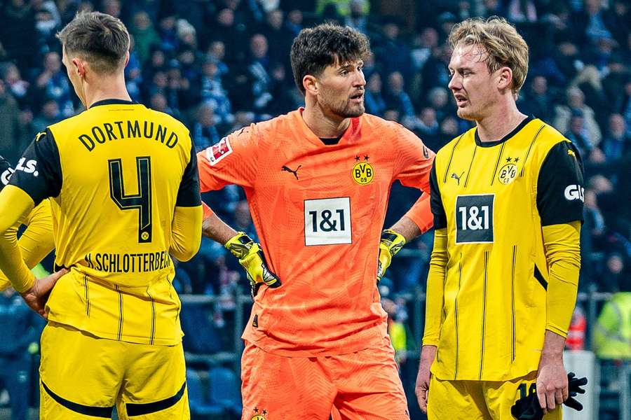 Gregor Kobel, guarda-redes do Borussia Dortmund