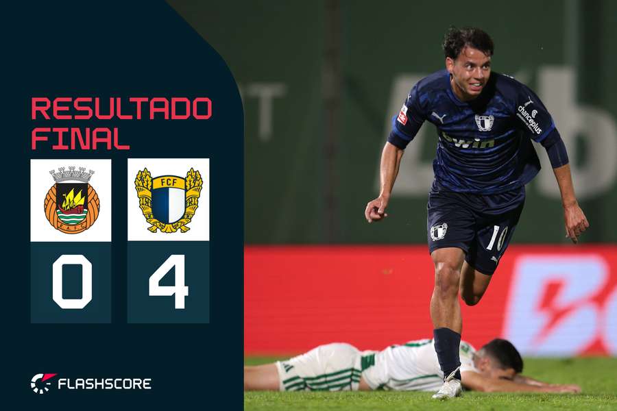 Pedro Santos celebra o golo Pedro Santos celebra o golo