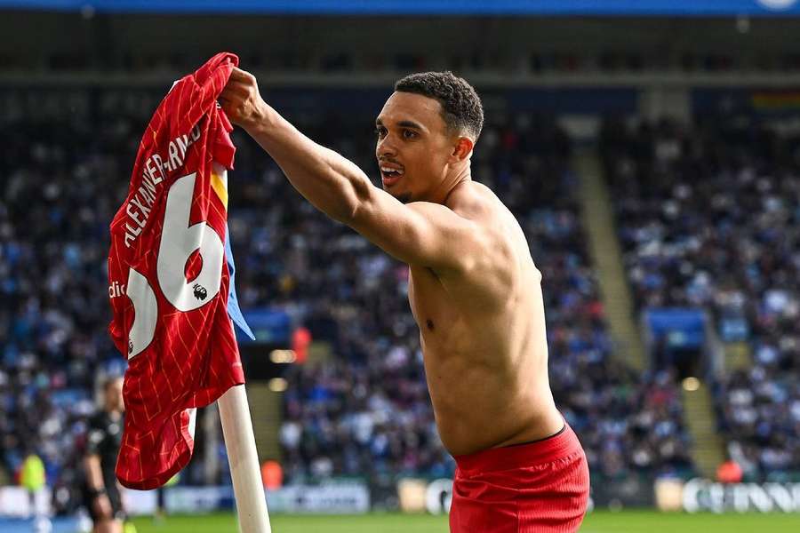 Alexander-Arnold garantiu a vitória do Liverpool no King Power Stadium