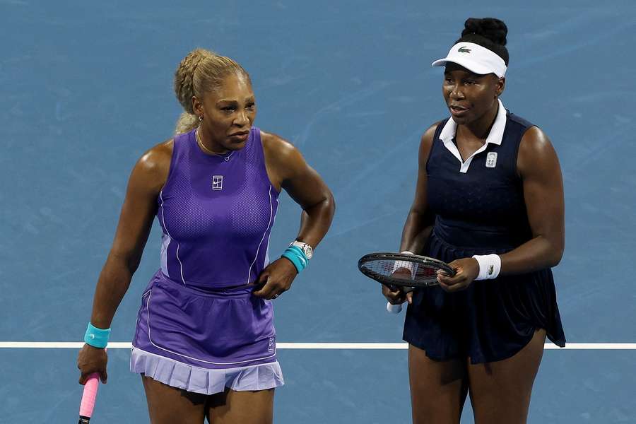Le sorelle Williams in azione. Le sorelle Williams in azione.