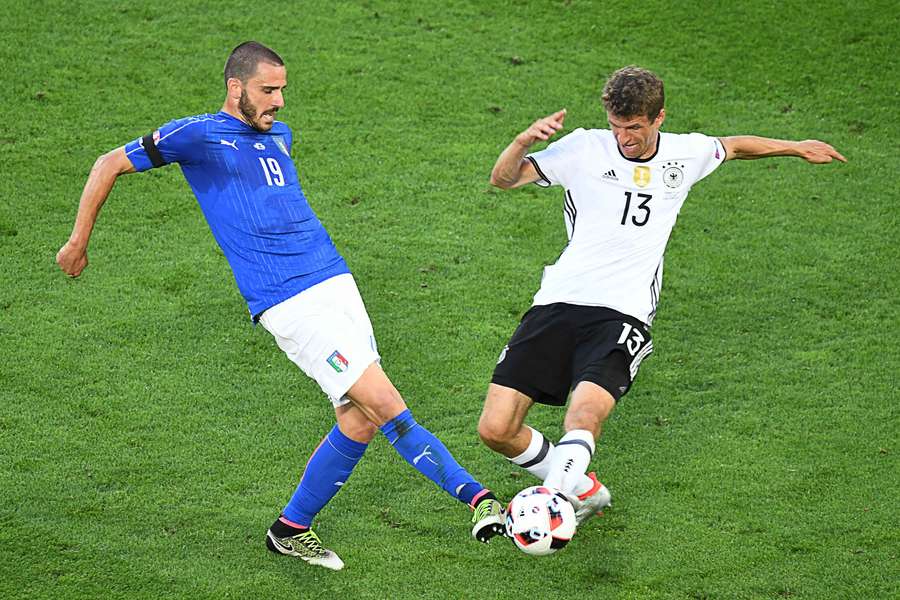 Bonucci contro la Germania nel 2016