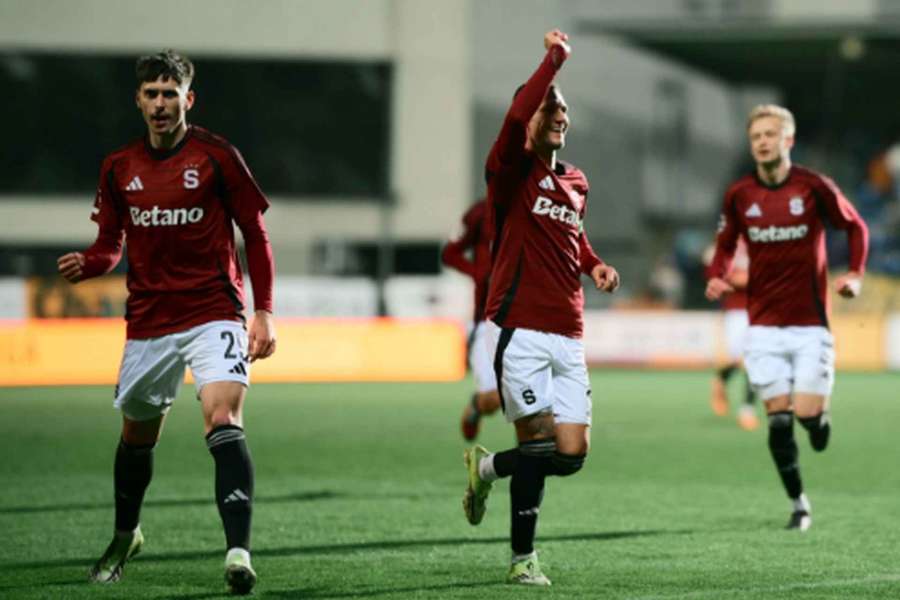 Radost v podání sparťana Lukáše Haraslína.