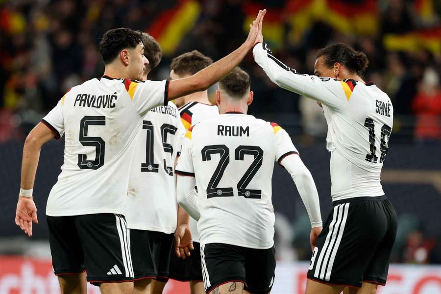 A Alemanha atropelou a Eslováquia em Leipzig A Alemanha atropelou a Eslováquia em Leipzig