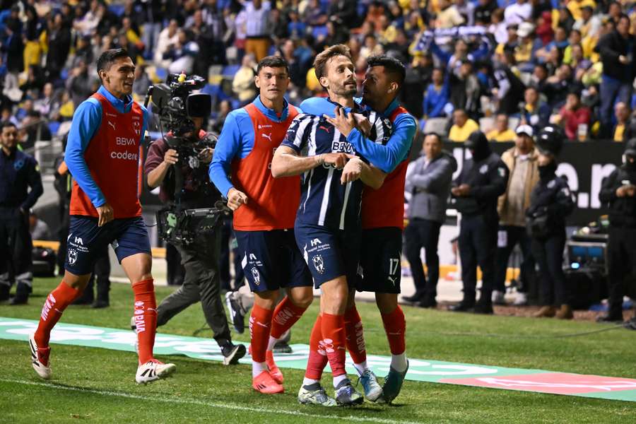 Canales, pieza clave en el Monterrey.