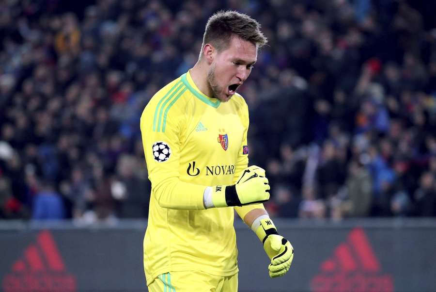 Tomáš Vaclík v dresu Basileje v utkání Ligy mistrů.