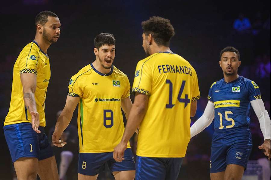 O Brasil passou pelo Canadá com facilidade